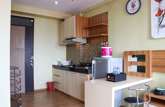 Spacious Studio The Edge Bandung Apartment - Photo 18