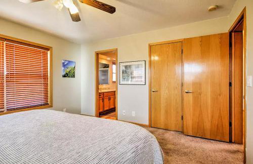 Evergreen Ranch Family Vacation Home, Sleeps 8, Private Hot Tub - Foto 11