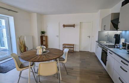 FeWo Urban Gotha - Apartment Orangerie - Am Schlosspark- Parken an der der Tür- Barrierefrei, 900 Meter zum Bahnhof - Wallbox - Foto 22