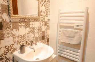 Rooftop N°38 - Rooms et Studios - Vue Cité Médiévale - Foto 36