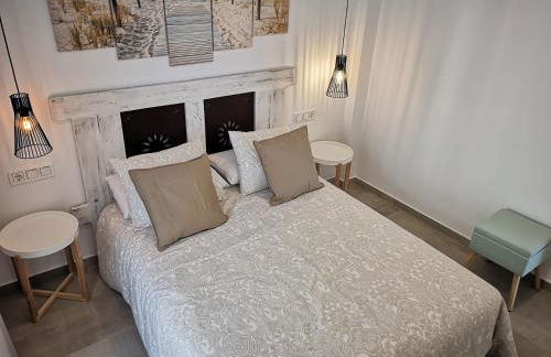 Apartamento Suite Arco de la Villa,solo familia y parejas,PARKING GRATUITO - Foto 20