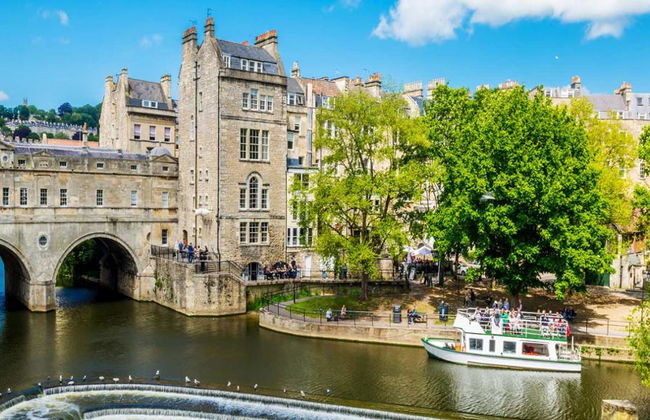 Tootbus Bath Discovery Hop-On Hop-Off Tour - Photo 2