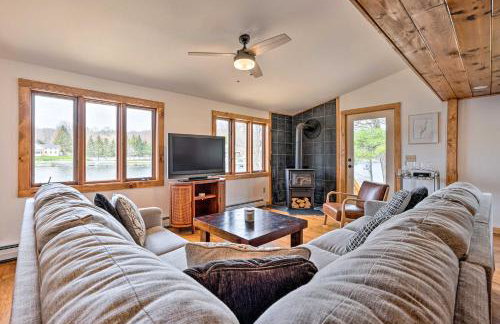 Cozy Castleton Cabin with Fire Pit + Water Access! - Photo 2