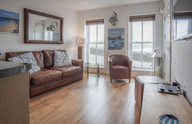 Goscar Court - 1 Bedroom Apartment - Tenby - Photo 17