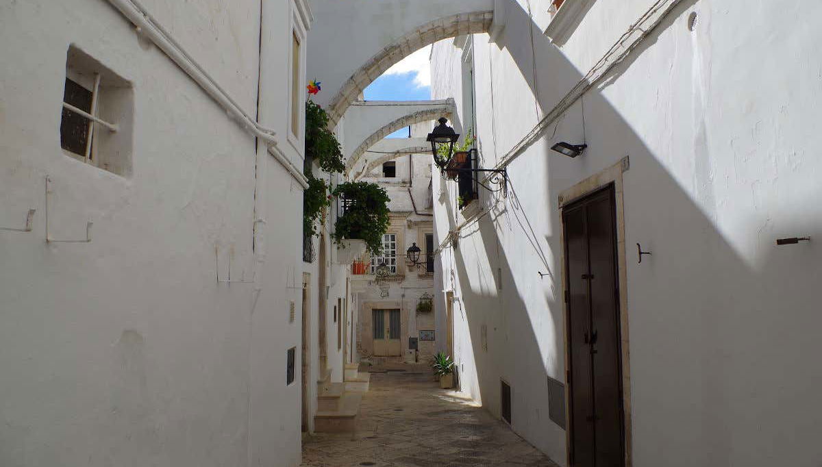 Discovering Locorotondo