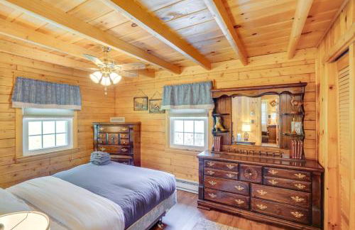 Elegant Hudson Valley Retreat with Hot Tub and Pond - Foto 20