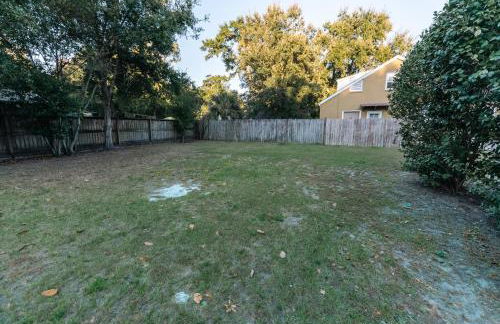 Gulf Coast Craftsman - Cozy, Charming & Central! - Foto 39