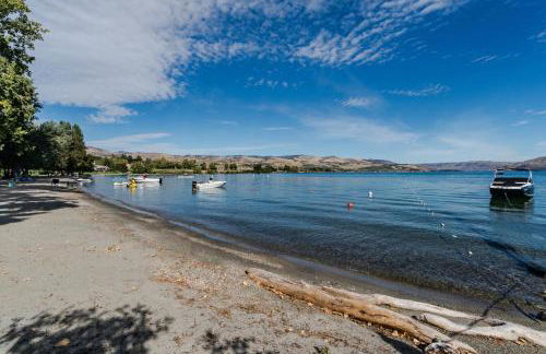 Beaches and Breezes on Wapato - 4 Bed 4 Bath Vacation home in Wapato Point - Foto 2