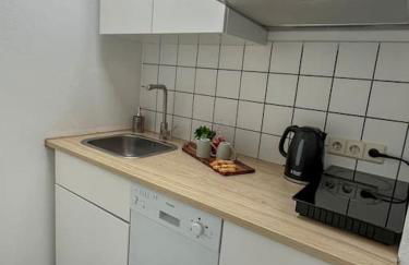 Modernes Apartment mit Balkon, Parkplatz und Smart Tv bis zu 10 Personen - Foto 10