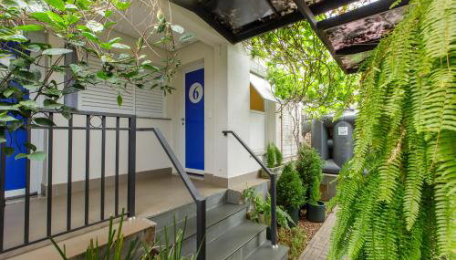 K2 Residence - Photo 3