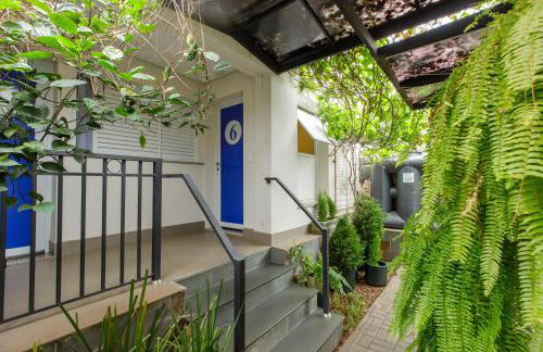 K2 Residence - Photo 3