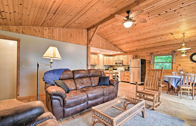 Cozy Amish Country Cabin on Shipshewana Lake! - Foto 17