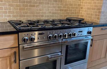 Dog friendly home close to the beach and the town - Photo 18