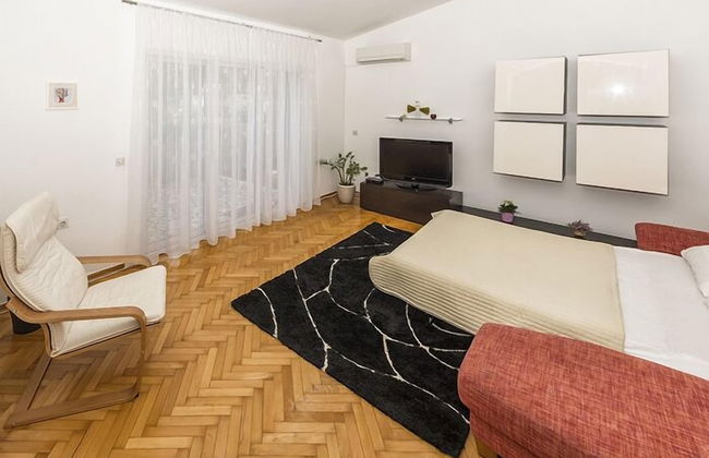 Apartment 1366 - Photo 16