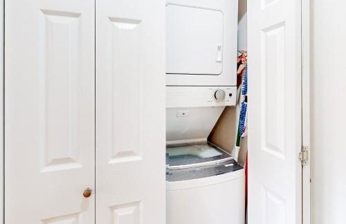 Lanai Village Condo with Pool and Tennis! Dog Friendly - Foto 12