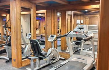 Au cœur de Chamonix – La Ginabelle, Calme avec Piscine, Sauna & Garage - Photo 24