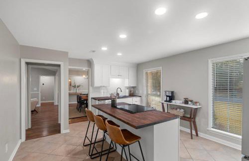 Renovated, Dog Friendly, Fenced Yard, Game RM - Foto 3