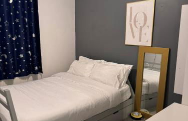 Double bedrooms In Spacious Home - Foto 13