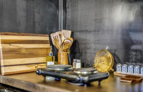 Underground Bunker - Photo 17