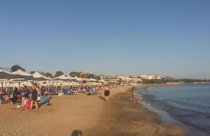 Family getaway, spacious and luxurious, sea view, terrace, 5 minutes from Voula beach, 30min from Athens center - Foto 24