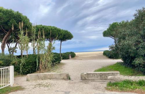 Idyllique ! Terrasse vue jardin et montagne, parking, local à vélos, à 2 pas de la plage et piscine de mai à septembre ! - Foto 42