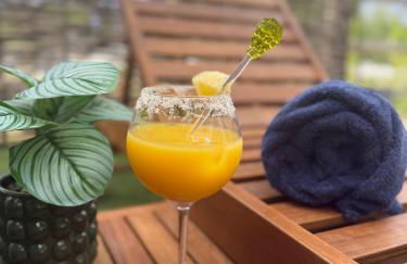 Lady Lily Spring Unique River Boat with Castle views - Foto 20