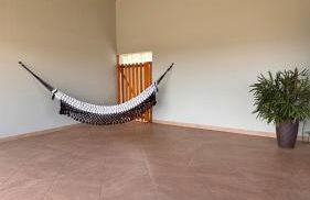 Casa com Jacuzzi Privativa Relaxamento Total em Águas de São Pedro - Foto 16