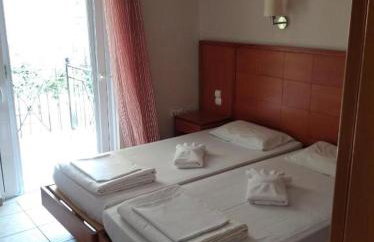 Lihas Studios - Photo 3