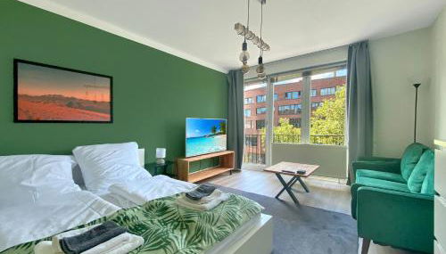 In der City mit zwei Balkonen - Foto 2