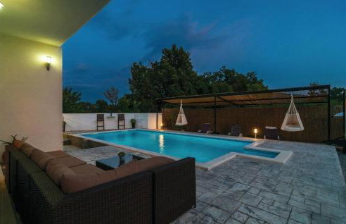 Two-Bedroom Holiday Home In Neoric - Foto 32