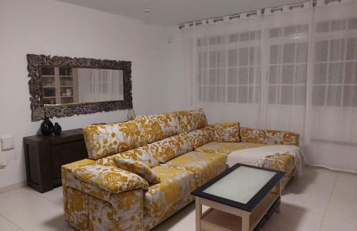 Gran casa cerca de la playa - Foto 2