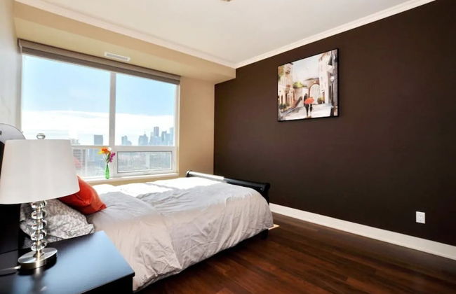 Condos with Parking & Gorgeous View - Foto 3