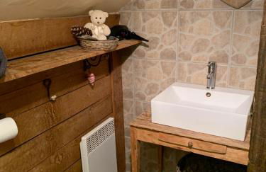 Gîte "Le Refuge" Dans un Domaine de 7ha Au Calme - Foto 20