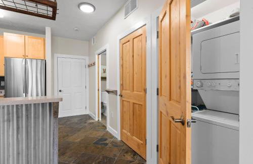 Crestview Condominiums by All Seasons Resort Lodging - Photo 64