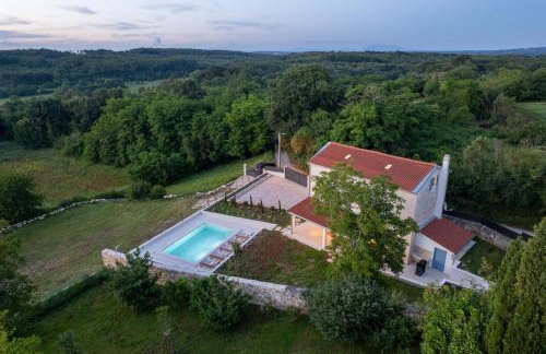 Villa Heureka-amazing heated pool and sauna - Foto 16