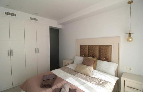 Fabulous Villa with private pool & large roof solarium - Foto 21