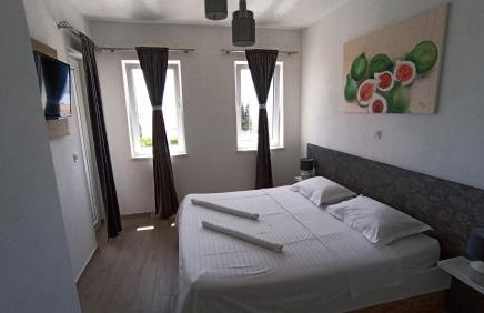 The Father's House - Foto 33