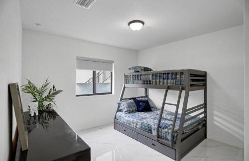 Renzzi Wynwood Apartments - Photo 32