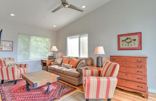 Luxe Townhouse with Garage and Terrace - Foto 26