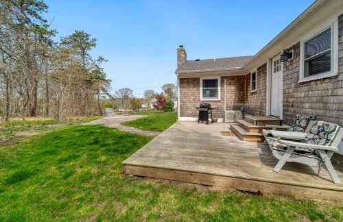 Studio with Deck by Leavetown Vacations - Foto 7