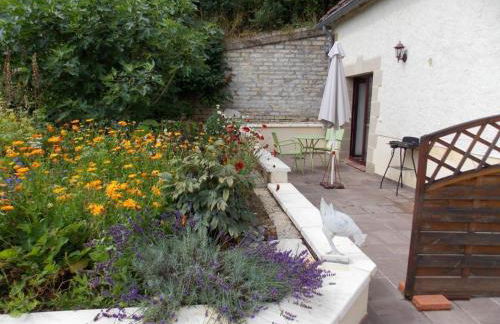 Gîte cosy à Neuvy avec jardin et animaux acceptés - FR-1-489-213 - Foto 2