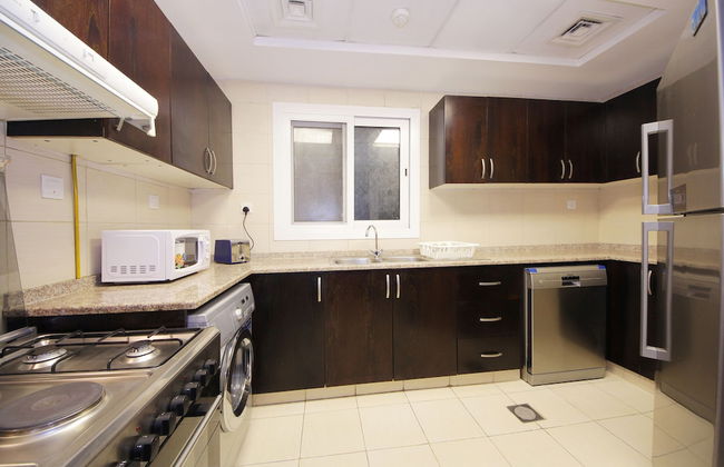 Signature Holiday Homes - Al Fahad Dubai - Photo 17