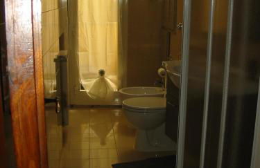 La rosa sul lago - Foto 7