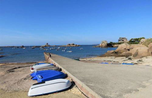 Bel appartement avec WIFI à 200m plage, au centre de TREGASTEL - Réf 702 - Foto 2