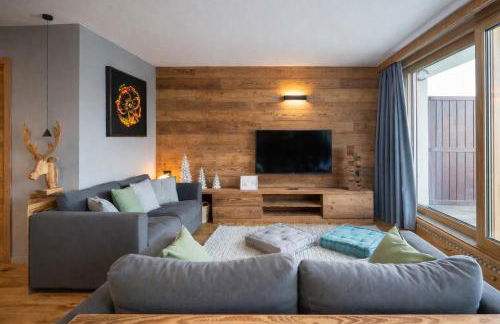 Luxury 9-Bed Apartment Steps from Ski Slopes with Parking & Ski Box - Foto 7