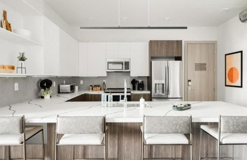 Walk to Gameday - Jefferson Park Condo - Tesoro - Foto 8