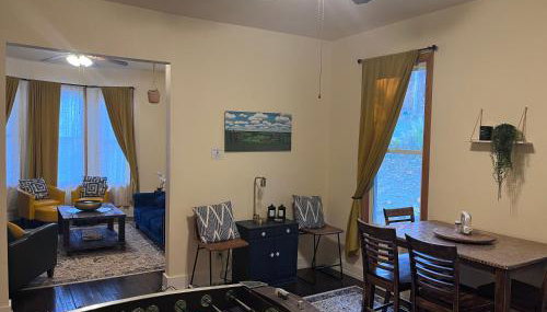 Relaxing Townhouse Downtown Dubuque - Photo 2