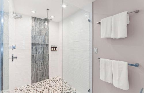 Pickleball, Heated Pool, Cold Plunge, Sauna,Bar! - Foto 70