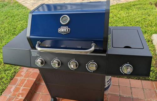 Beautiful Ormond Beachfront House! - Photo 25