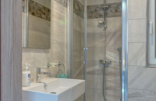 Luxury 2 Bedroom Apartment by the Sea - Foto 13